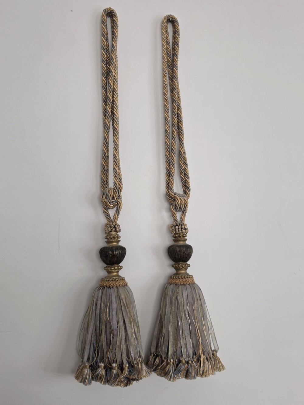 VINTAGE Decorative Gold and Olive Green Curtain Tassels (Set Of 2) NWOT